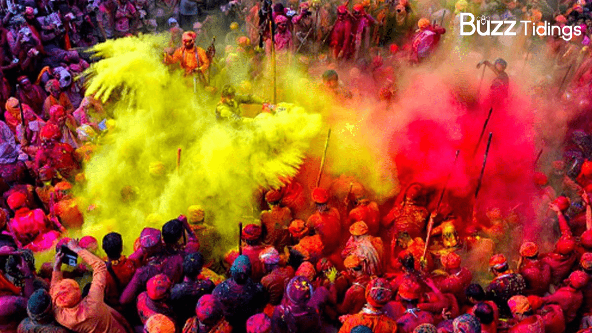 Holi 2024: Banke Bihari मंदिर में होली खेलने आने से पहले जान लें ये जरूरी बात