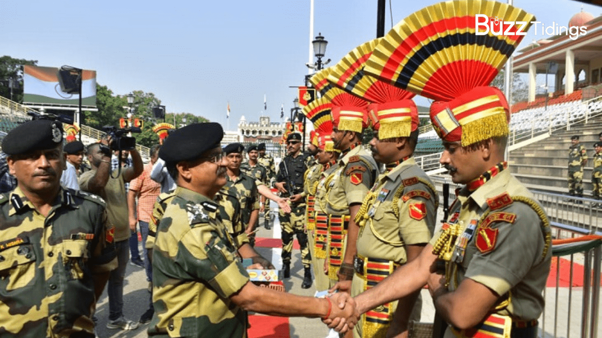 Independence Day 2024: अटारी- वाघा बॉर्डर पर BSF के डीआईजी ने फहराया तिरंगा